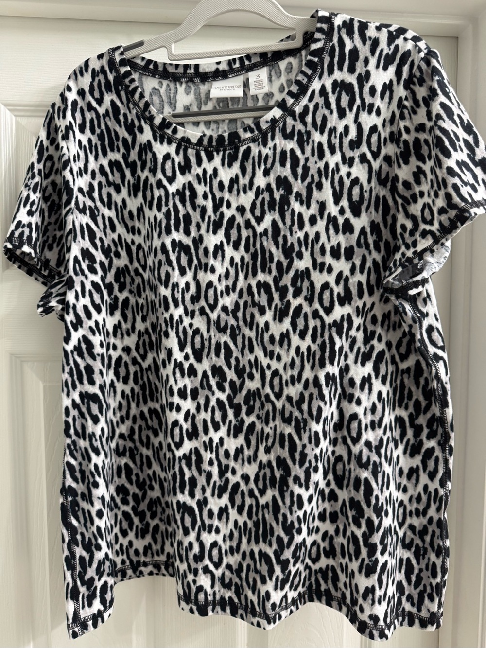 Chicos leopard  short sleeve top BRAND NEW!!